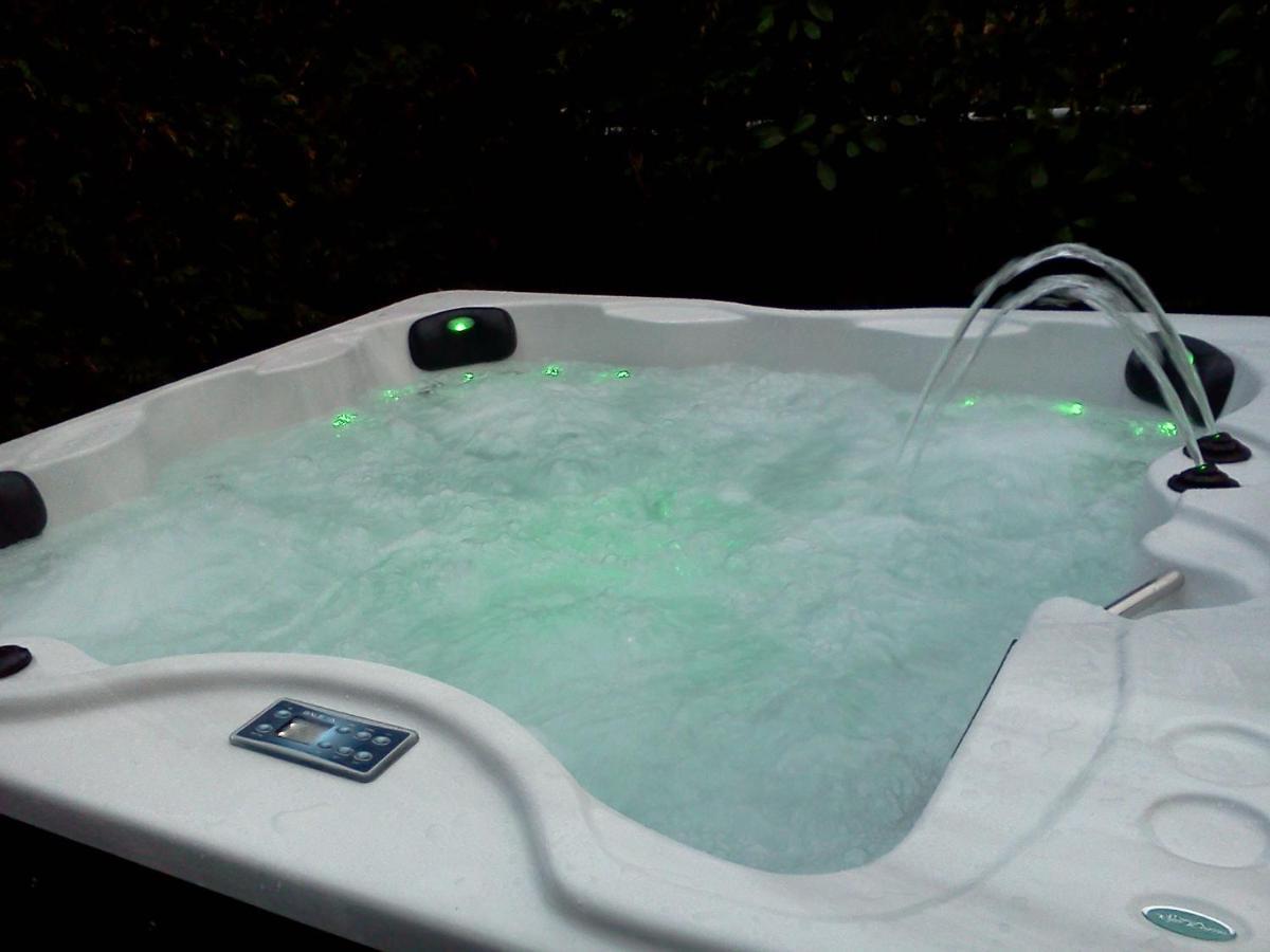 Chalet Zure Ondoan - Spa Et Piscine Chauffee 타노 외부 사진